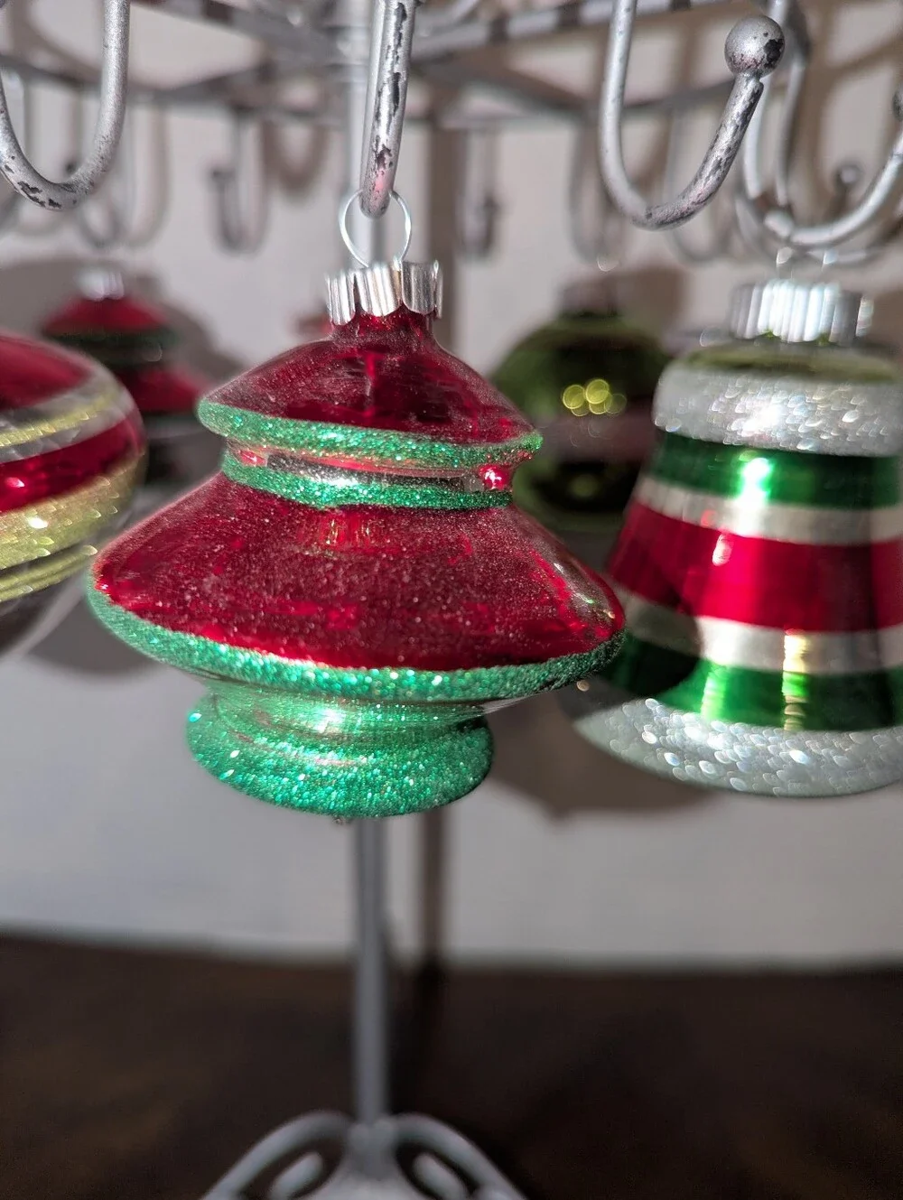 Vintage-Style Shiny Brite Christopher Radko Ornament Set